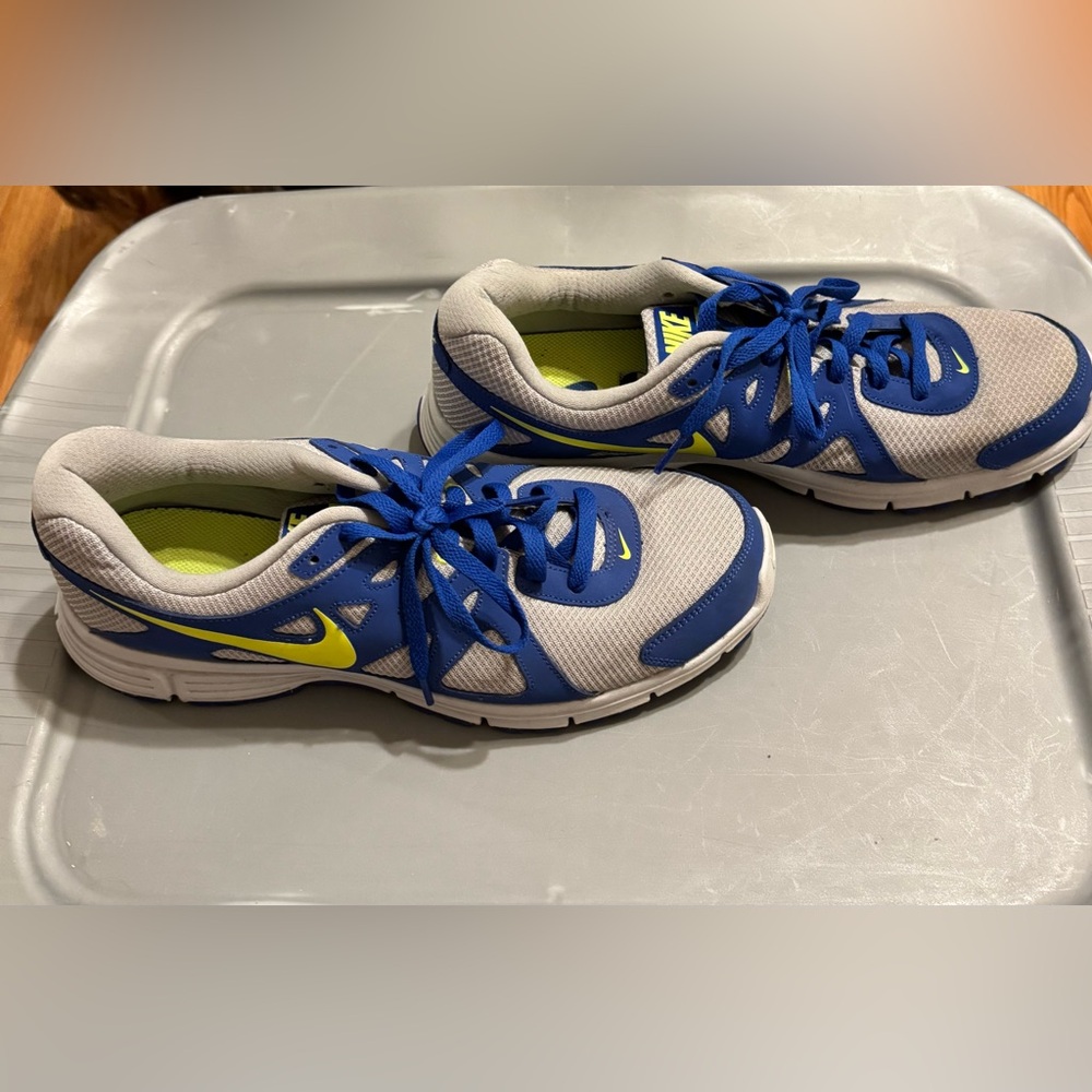 NIKE MENS Revolution 2   SIZE 12 Blue and Gray Sneakers  Like New - Picture 7 of 8